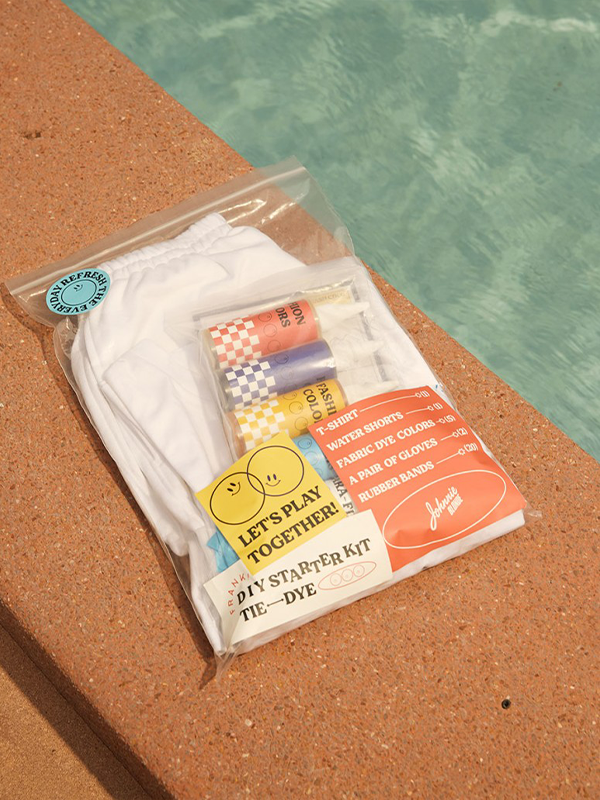 “Johnnie Blonde X Frankgarcon” Tie-Dye Set